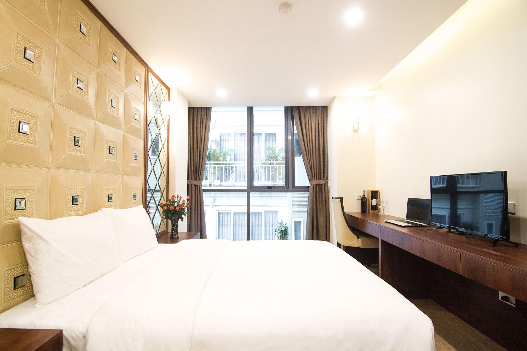 Canary & Hotel Hanoï